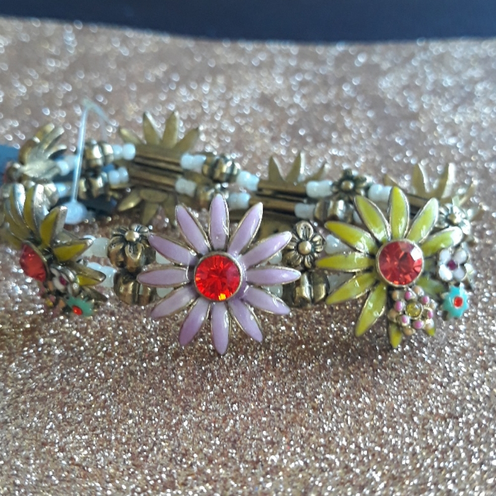 Flower power hippie bracelet brand new